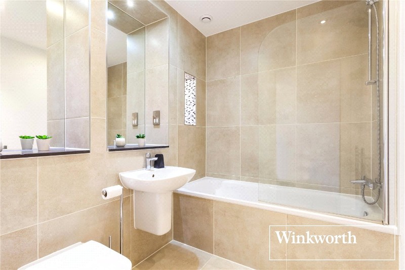 Regents Park Road, Finchley, London, N3