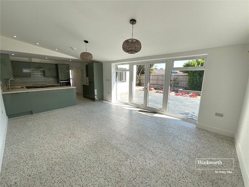 Moat Lane, Barton on Sea, New Milton, Hampshire, BH25