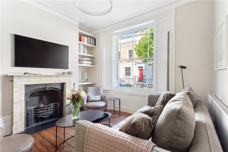 3 bedroom property for sale in Gladstone Street, London, SE1 (Ref