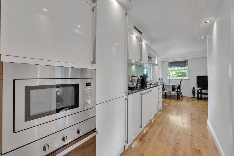 Sutherland Avenue, Maida Vale, London, W9