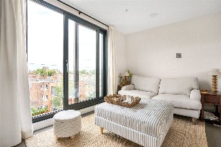 Weston Park, London, N8