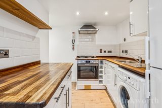 Clifton Rise, London, SE14
