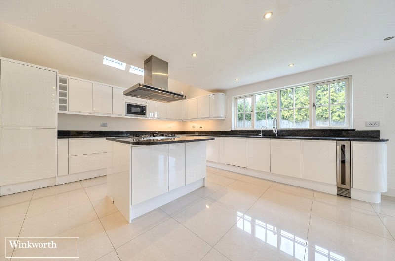 Woods Lane, Cliddesden, Basingstoke, Hampshire, RG25