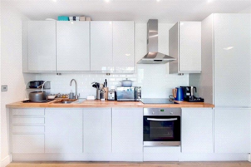 Crescent Road, London, N8