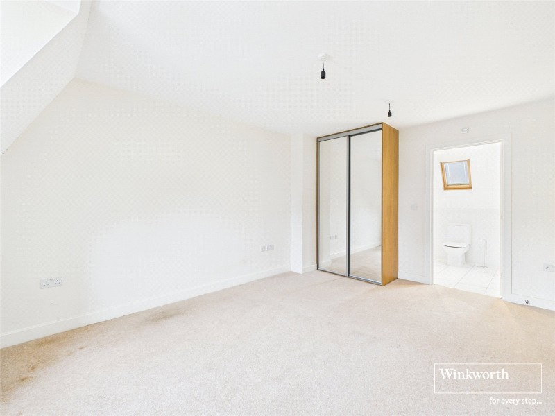 Haden Square, Reading, Berkshire, RG1