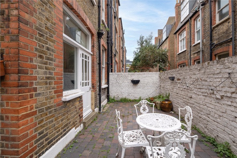 New Kings Road, London, SW6