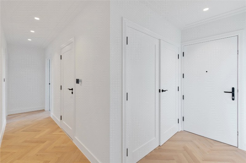 Cannon Hill Lane, London, SW20