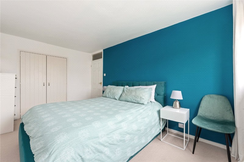 Brownswood Road, London, N4