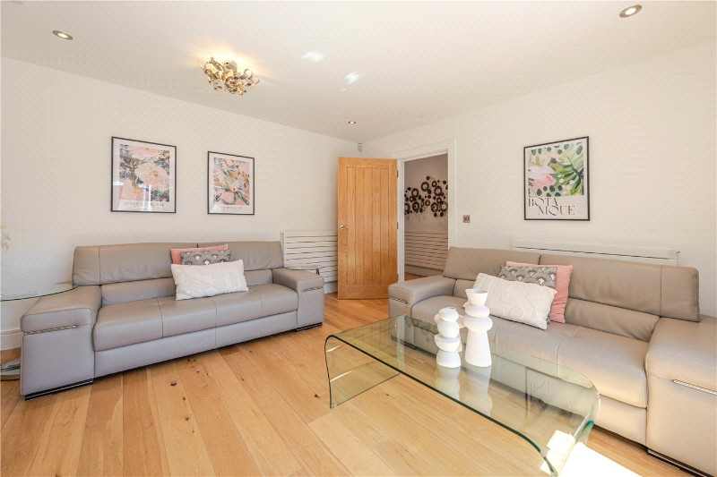 Victor Close, Gaydon, Warwick, Warwickshire, CV35
