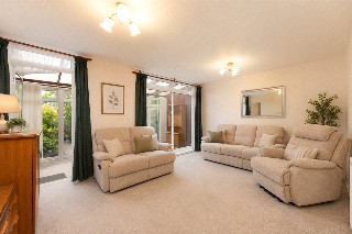 Peterstow Close, London, SW19