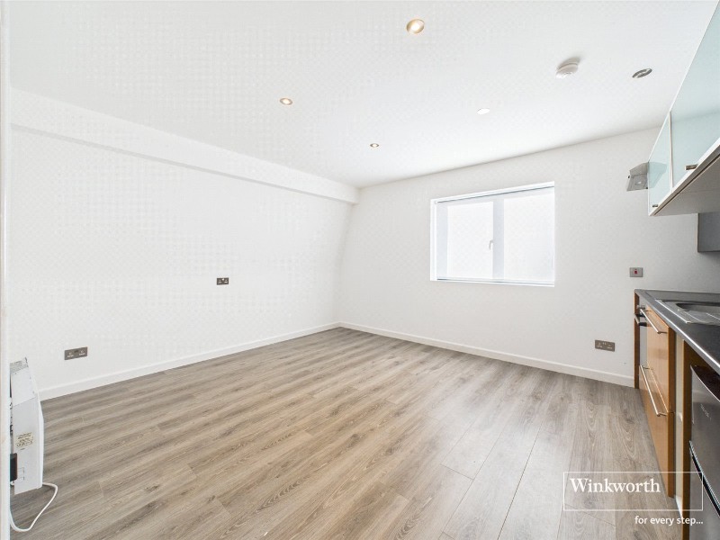 Shaftesbury Avenue, Kenton, Harrow, HA3