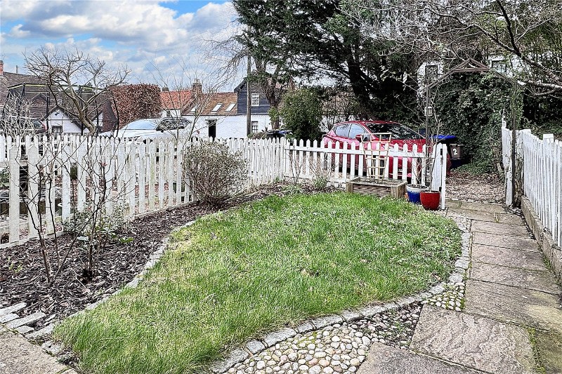 North Row, Fulmer Road, Fulmer, SL3