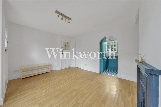 Addison Way, London, NW11