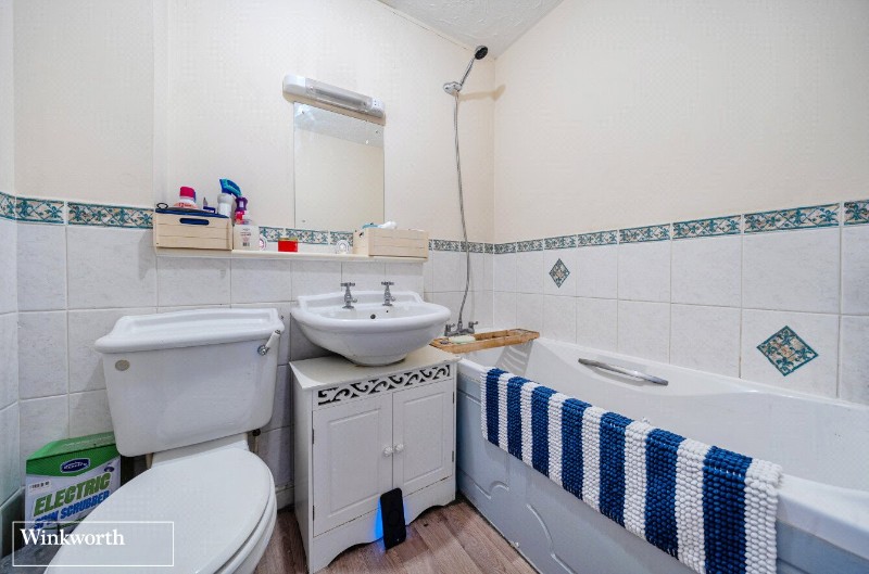 Cowdery Heights, Old Basing, Basingstoke, Hampshire, RG24