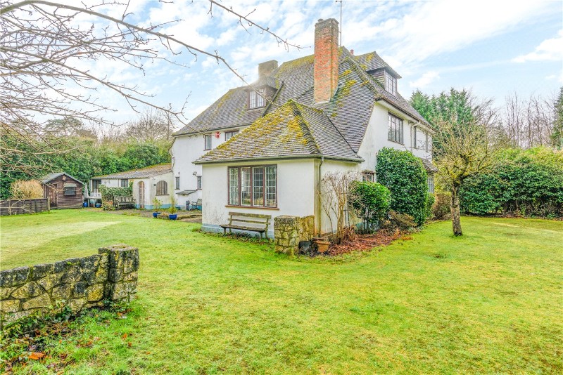 Byfleet Road, Cobham, Surrey, KT11