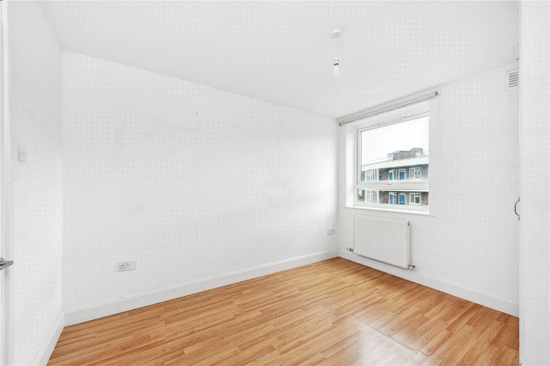 Clissold Crescent, London, N16