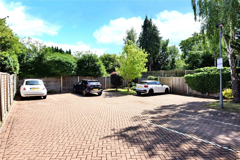 Albion Road, Sutton, SM2