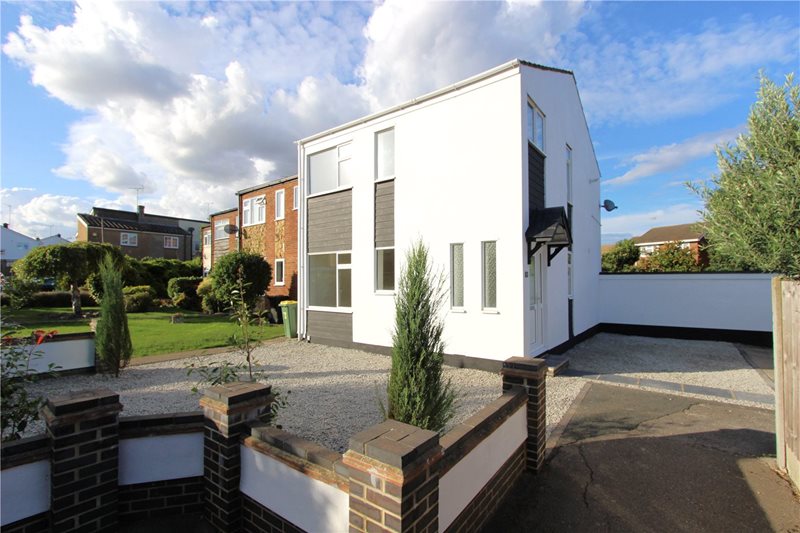 Rydal Close, Rayleigh, Essex, SS6