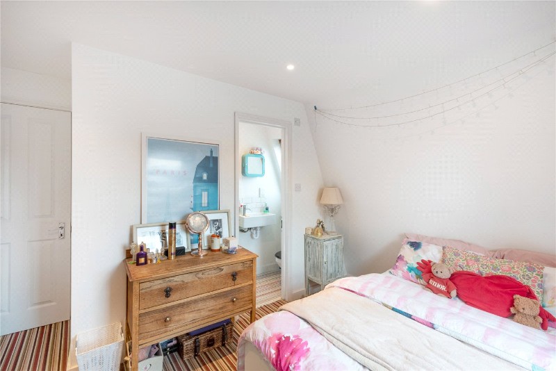 Moring Road, London, SW17