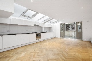 Cobbold Road, London, W12