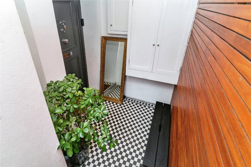 Reighton Road, London, E5