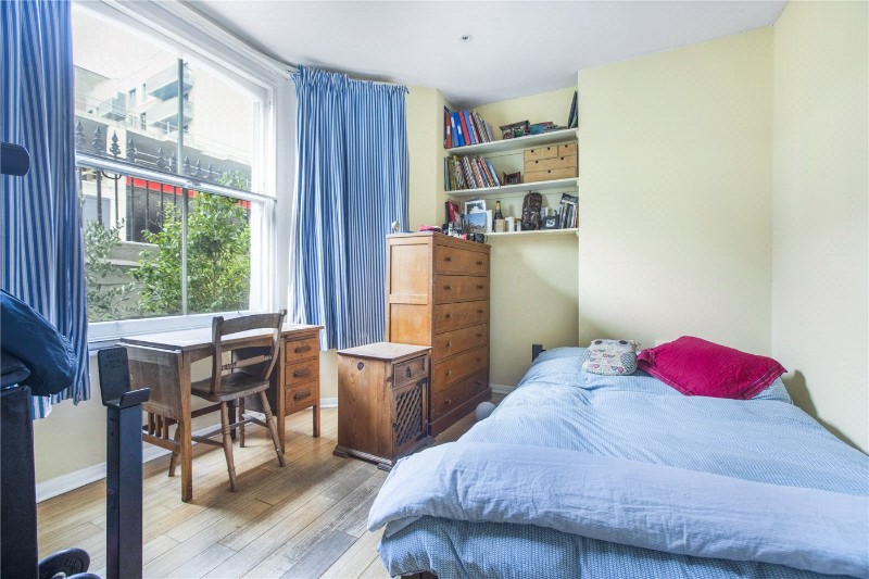 Farringdon Road, London, EC1R