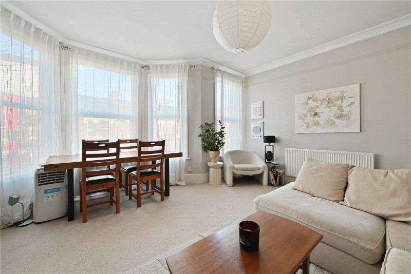 Bathurst Gardens, London, NW10