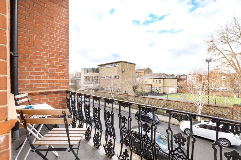 Kelvedon Road, London, SW6