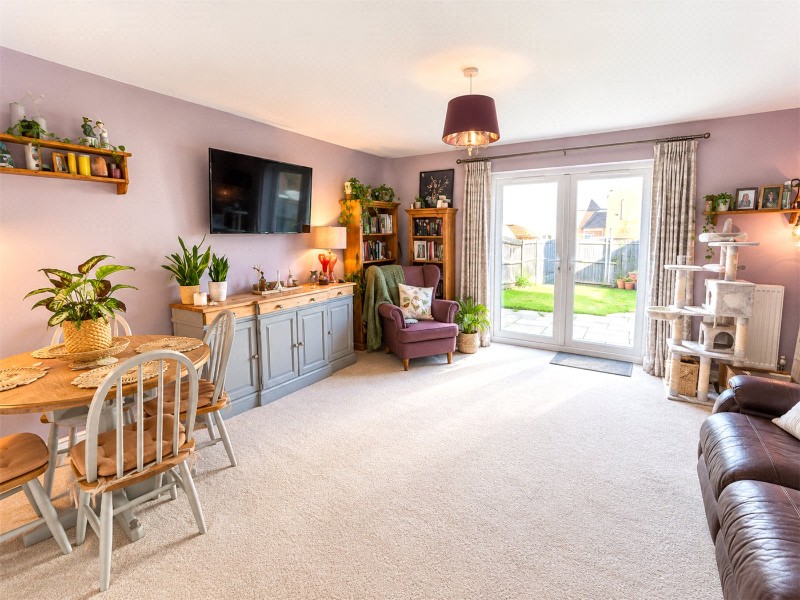 Ascot Close, Bourne, Lincolnshire, PE10