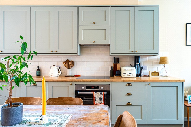 Mauleverer Road, London, SW2