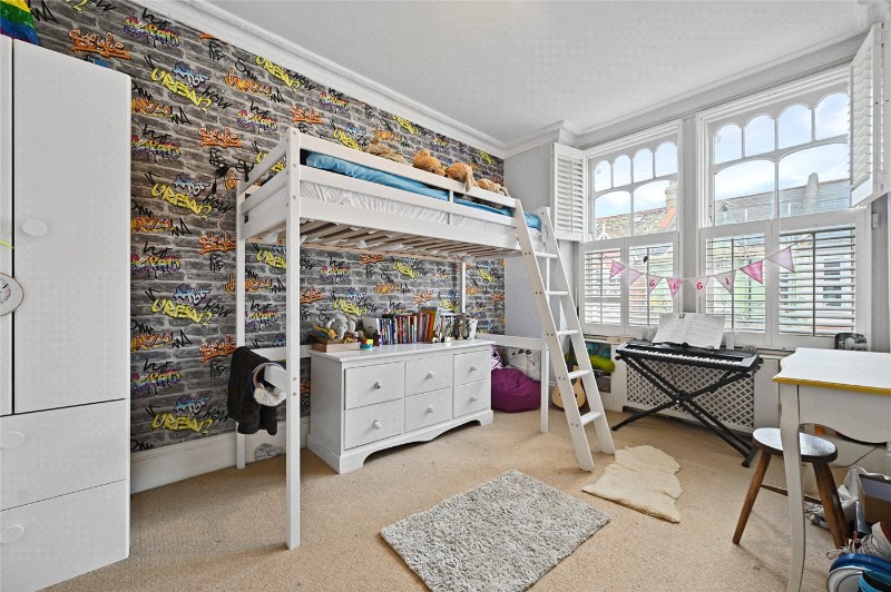 Thorpebank Road, London, W12