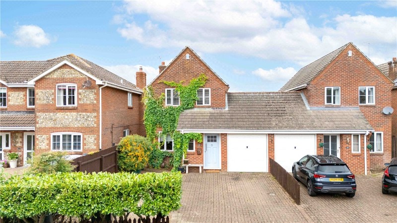 Charborough Way, Sturminster Marshall, Wimborne, Dorset, BH21