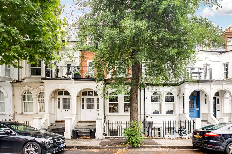 Crookham Road, Fulham/Parsons Green, SW6