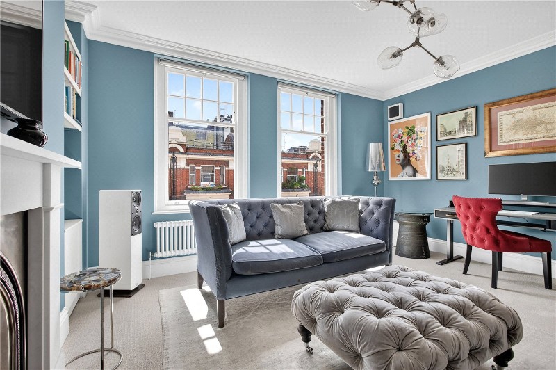 Russell Chambers, Bury Place, London, WC1A