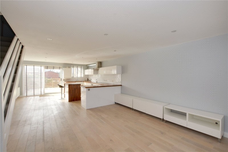 Manor Way, London, SE3
