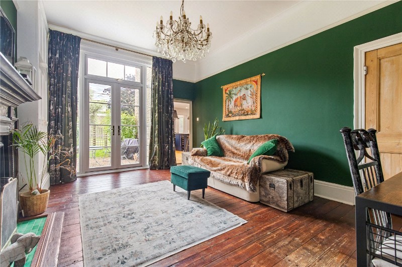Killieser Avenue, London, SW2