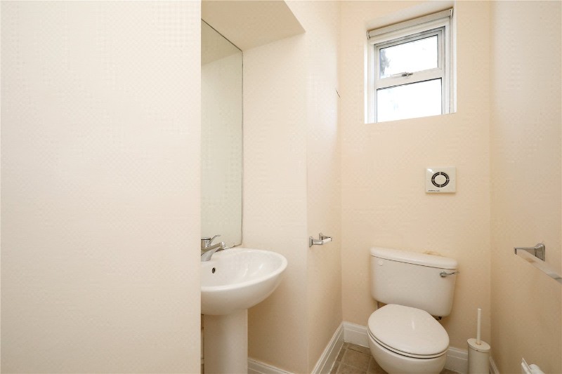 Carbery Avenue, London, W3