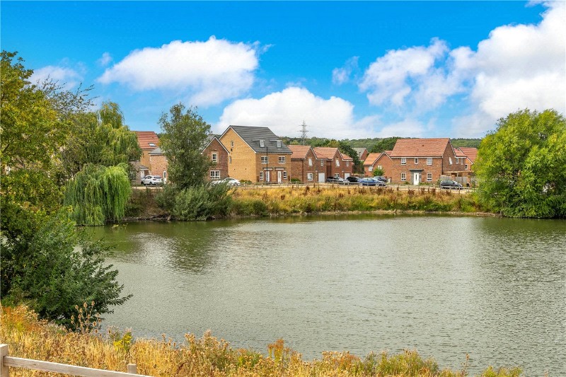 Bates Close, Bourne, Lincolnshire, PE10