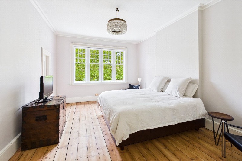 Ambleside Avenue, London, SW16