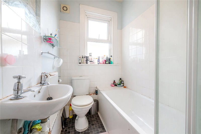 Eynham Road, London, W12