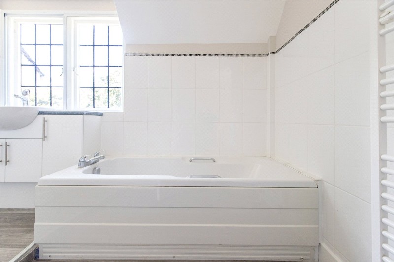 Manor Road, Milford On Sea, Lymington, Hampshire, SO41