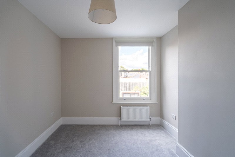 Hydethorpe Road, London, SW12