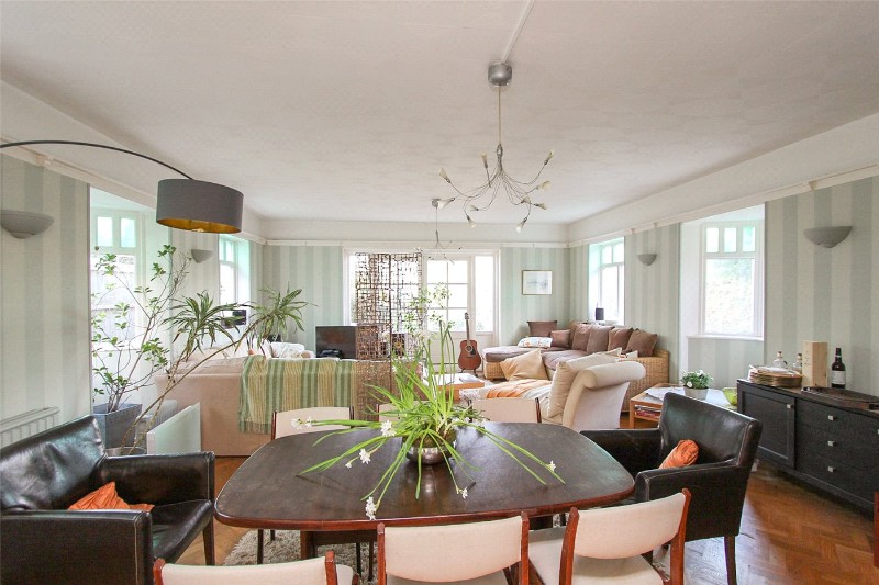 Chalkwell Esplanade, Westcliff-on-Sea, Essex, SS0