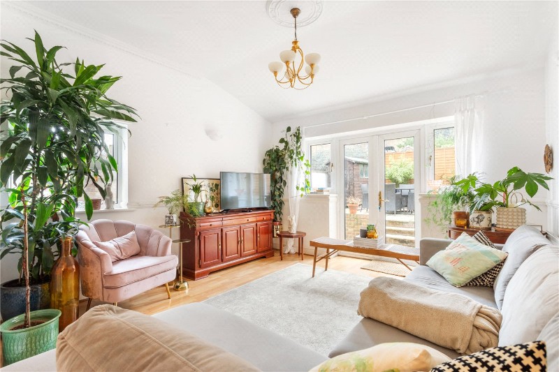 Kingscourt Road, London, SW16