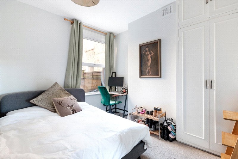 Sellincourt Road, London, SW17