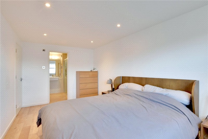 Glaisher Street, Greenwich, London, SE8