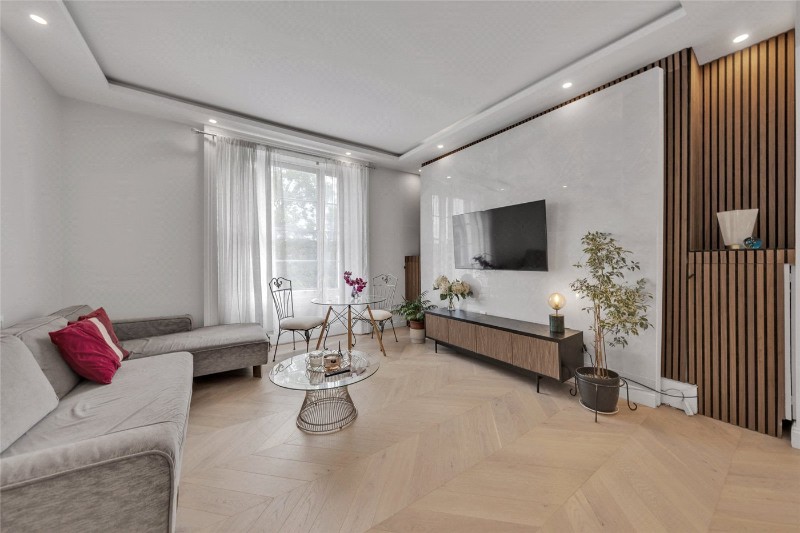 Hilltop Court, 14-16 Alexandra Road, South Hampstead, London, NW8