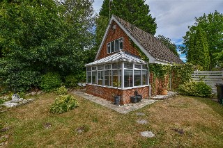 Foxcote, Finchampstead, Wokingham, Berkshire, RG40