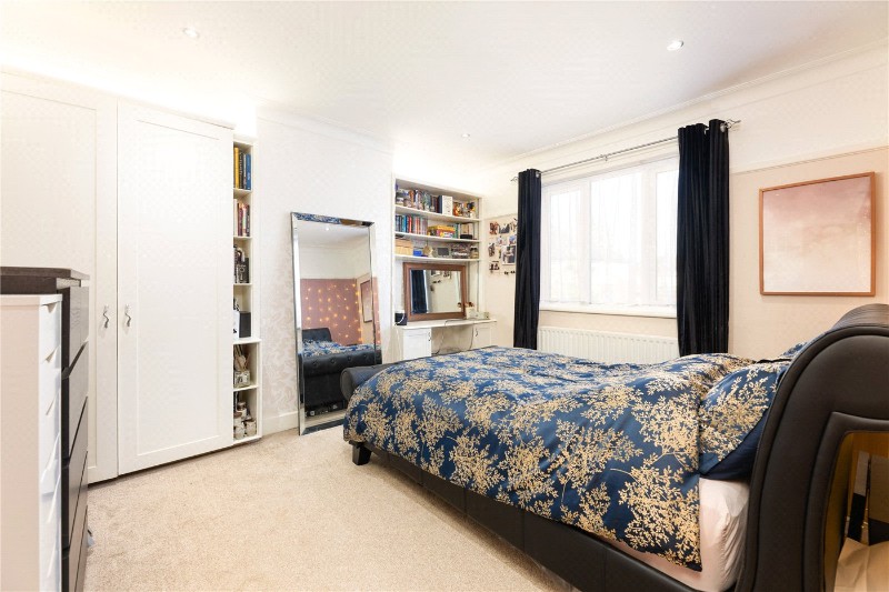 Viewfield Road, London, SW18
