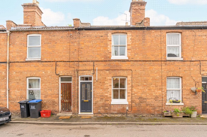 Clapham Square, Leamington Spa, Warwickshire, CV31